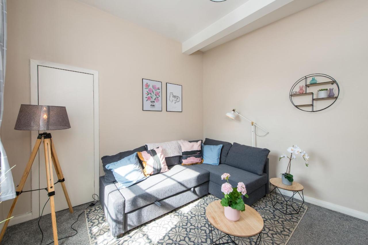 Downtown And Central 1 Bed In Edinburgh Exterior photo